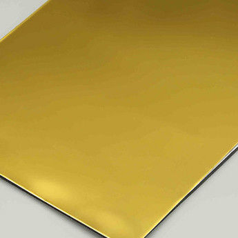 Painel de alumínio composto de espelho de alta refletividade.