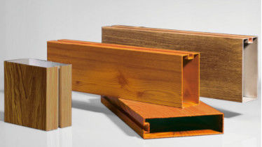 Tecto de alumínio em forma de U impermeável Composto de alumínio ISO9001 sequência de tecto de decoração de parede
