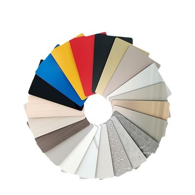 4 mm espessura painel de alumínio composto resistente à corrosão escritórios folha acp resistente a altos impactos ao ar livre para plataformas e sinalização